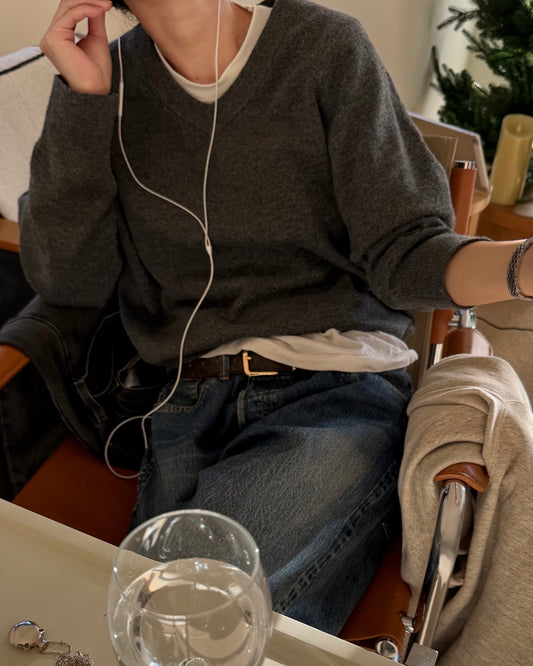 James Vneck Knit - Melange gray